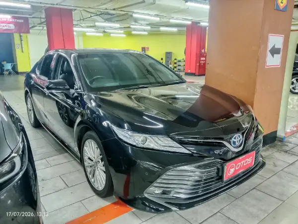 2020 Toyota Camry 2.5 Hybrid
